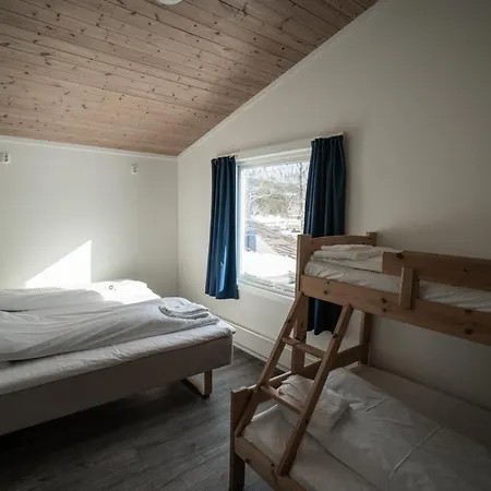 Dombastun Hotel *